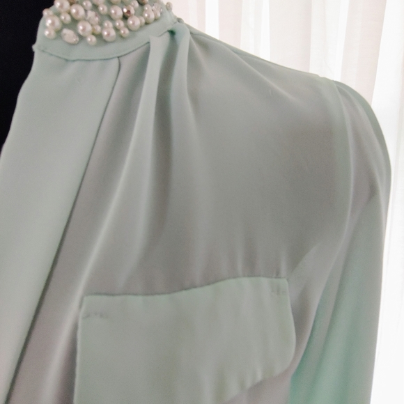 Pearl blouse. SIZE S - Picture 7 of 9
